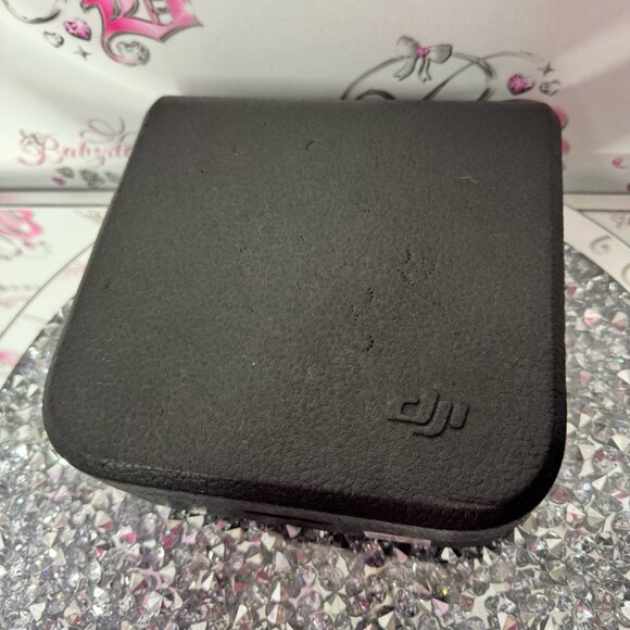 DJI spark drone case charging cable in box - Picture 5 of 14